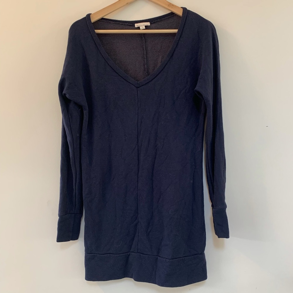 Gap navy terry cloth vneck top, S